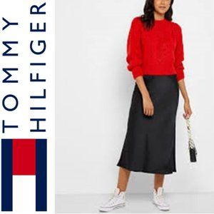 TOMMY HILFIGER * CABLE KNIT CREW NECK SWEATER